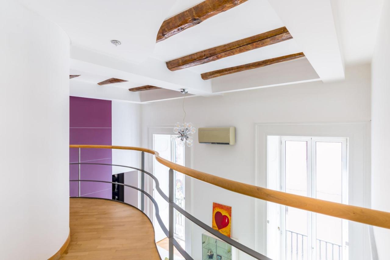 Design & Studio Duplex At National Museum Naples Extérieur photo